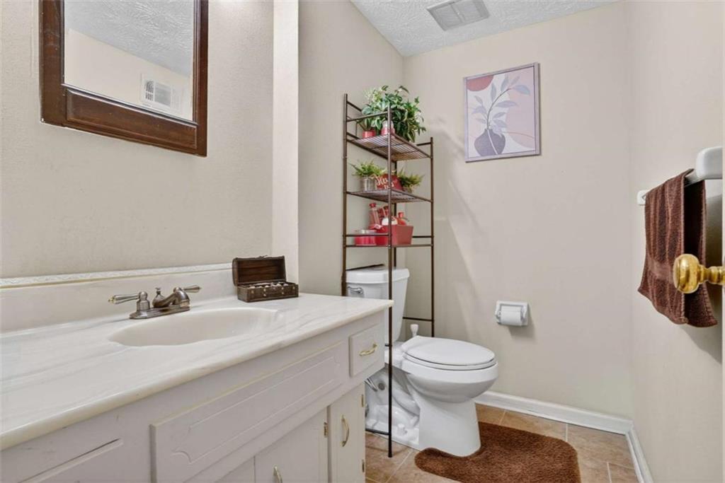 4605 Mercer Road Stone Mountain, GA 30083 - Photo 14 of 35