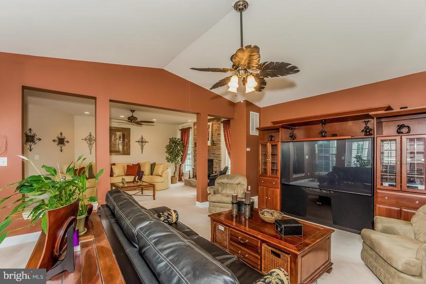 604 Sand Road Severn, MD 21144 - Photo 9 of 30 Interior (General)
