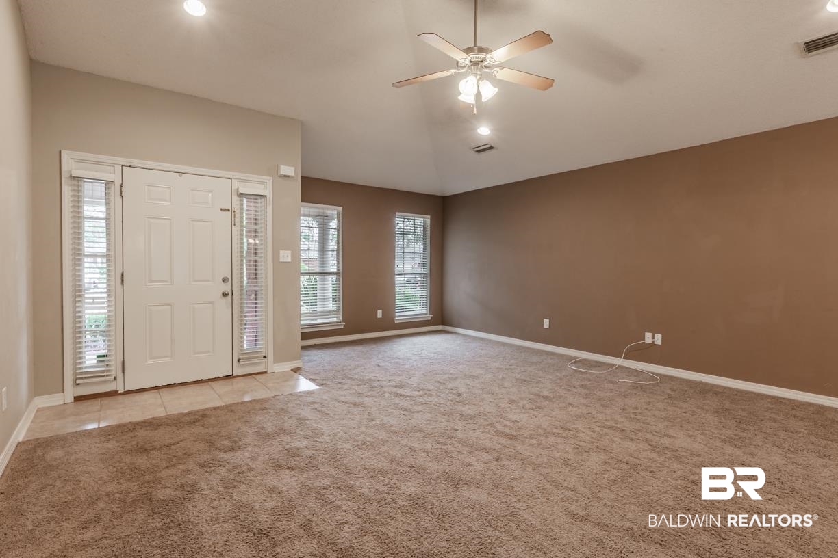 8261 Pecan Court Daphne, AL 36526 - Photo 7 of 32