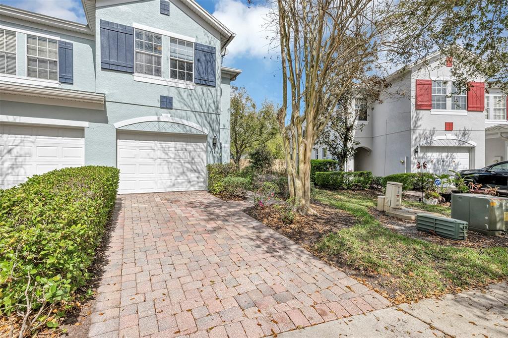 5863 Strada Capri Way Orlando, FL 32835 - Photo 3 of 56