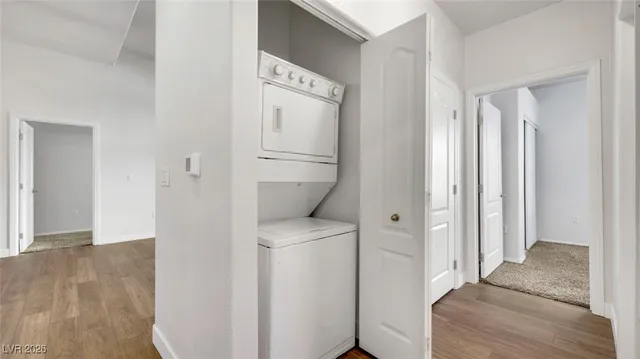 $1,640 | 2305 West Horizon Ridge Parkway, Unit 1224, Henderson, NV 89052