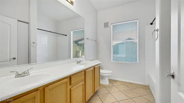 $1,640 | 2305 West Horizon Ridge Parkway, Unit 1224, Henderson, NV 89052