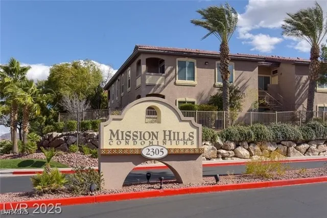$1,640 | 2305 West Horizon Ridge Parkway, Unit 1224, Henderson, NV 89052