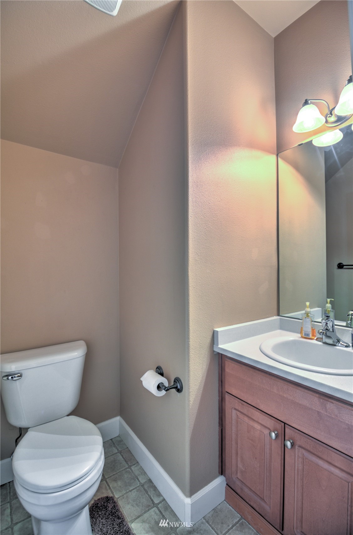 6949 Compass Street Southeast Lacey, WA 98513 - Photo 13 of 34