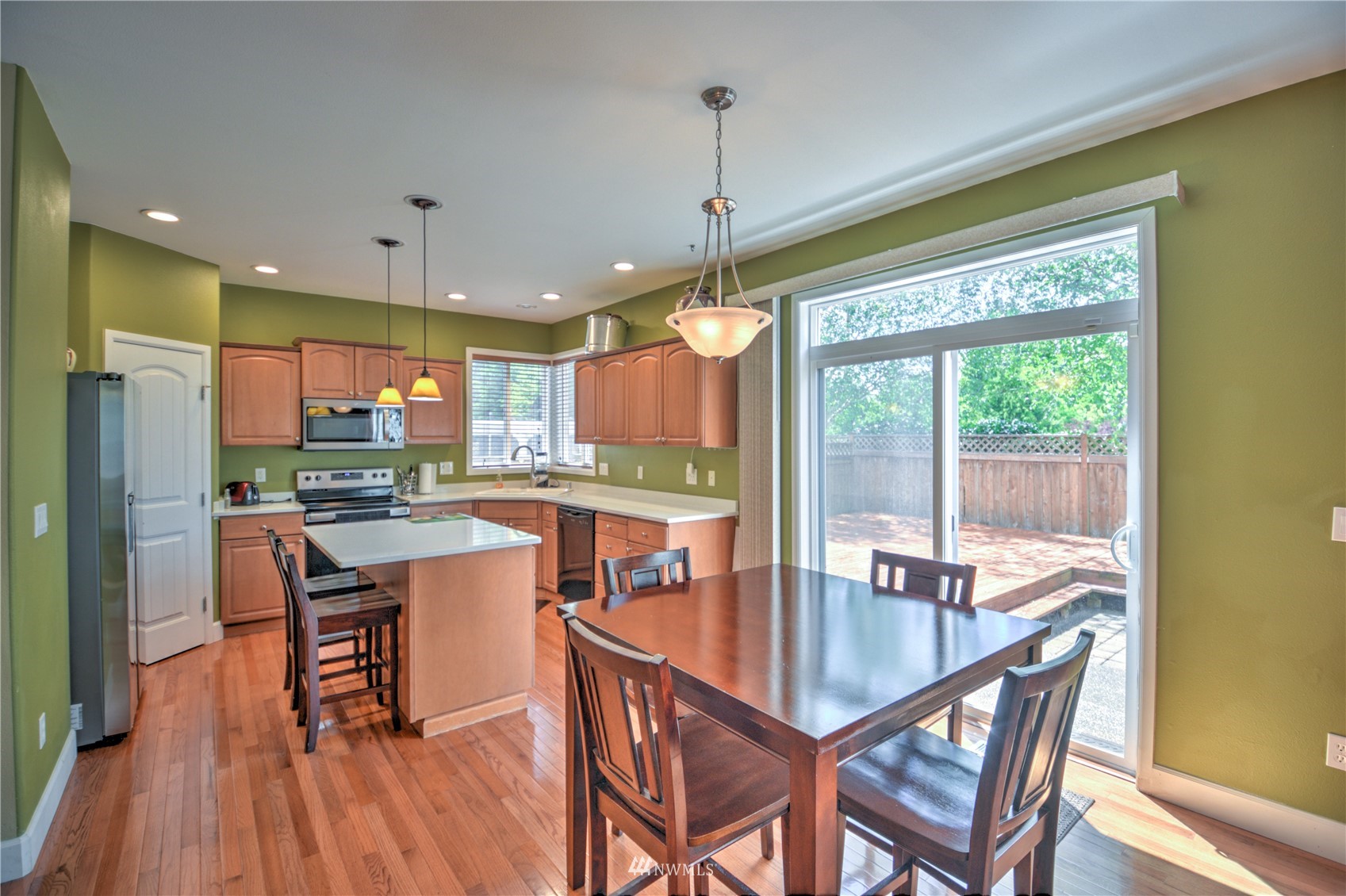 6949 Compass Street Southeast Lacey, WA 98513 - Photo 7 of 34