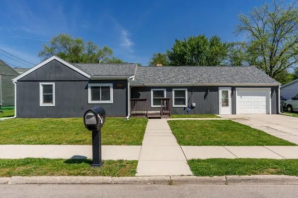 $199,999 | 2055 Lenox Avenue, Beloit, WI 53511