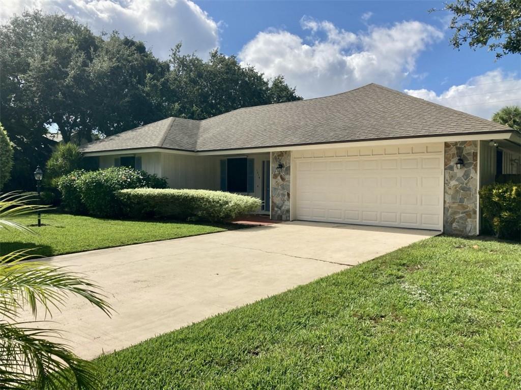 1015 Clipper Road Vero Beach, FL 32963 - Photo 1 of 23 Gallery Image 1