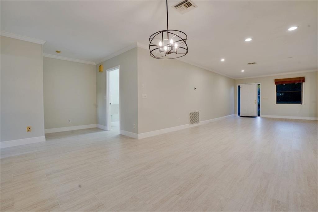 1015 Clipper Road Vero Beach, FL 32963 - Photo 14 of 23 Gallery Image 14