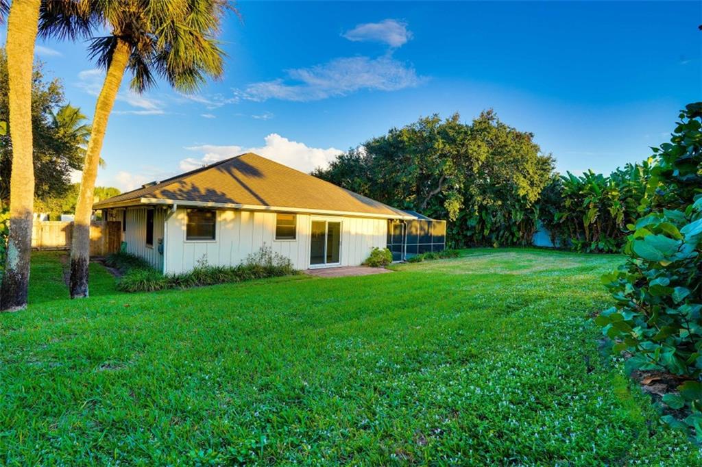 1015 Clipper Road Vero Beach, FL 32963 - Photo 19 of 23 Gallery Image 19