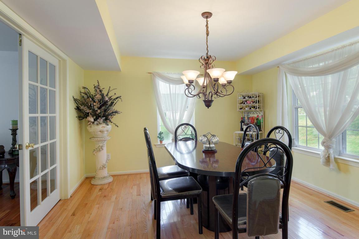 115 Eagles Lane Sinking Spring, PA 19608 - Photo 7 of 25 Gallery Image 7