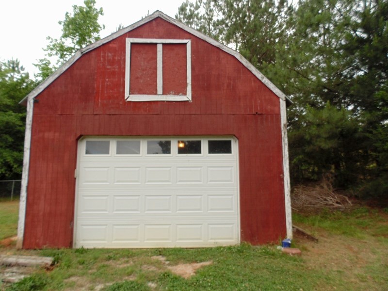 250 Thompson Chapel Road Spartanburg, SC 29307 - Photo 4 of 28 Gallery Image 4