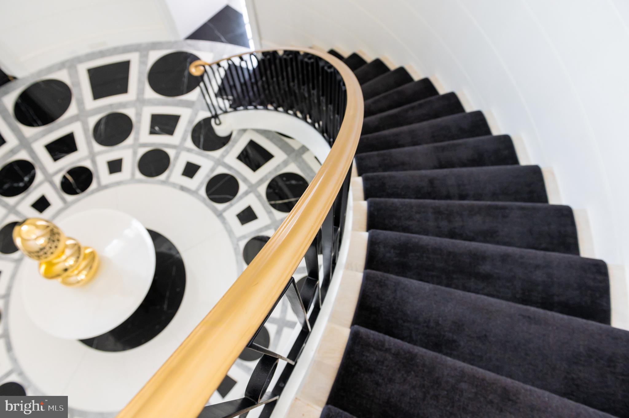 2400 Foxhall Road Northwest Washington, DC 20007 - Photo 21 of 50 Round Staircase