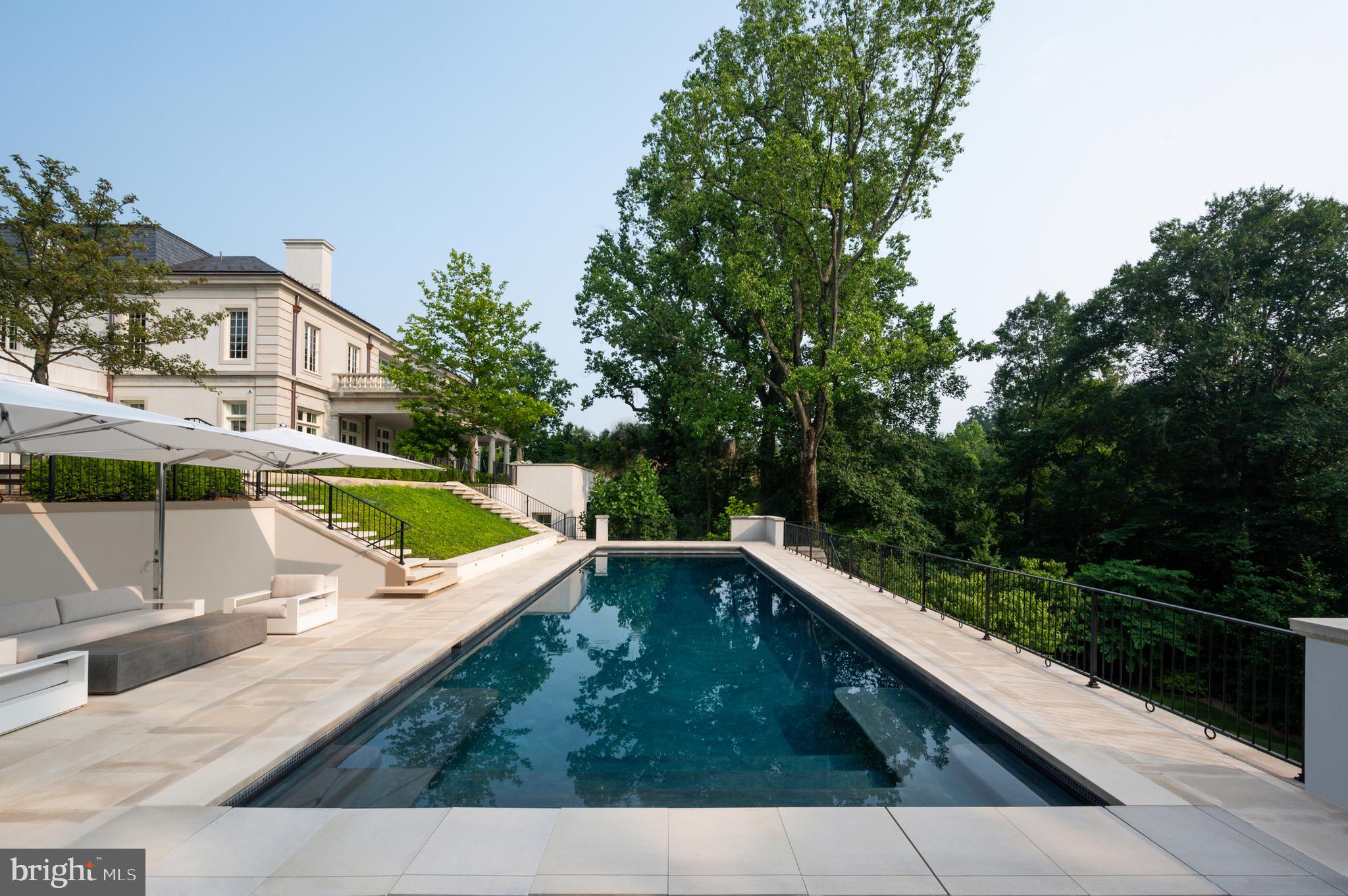 2400 Foxhall Road Northwest Washington, DC 20007 - Photo 48 of 50