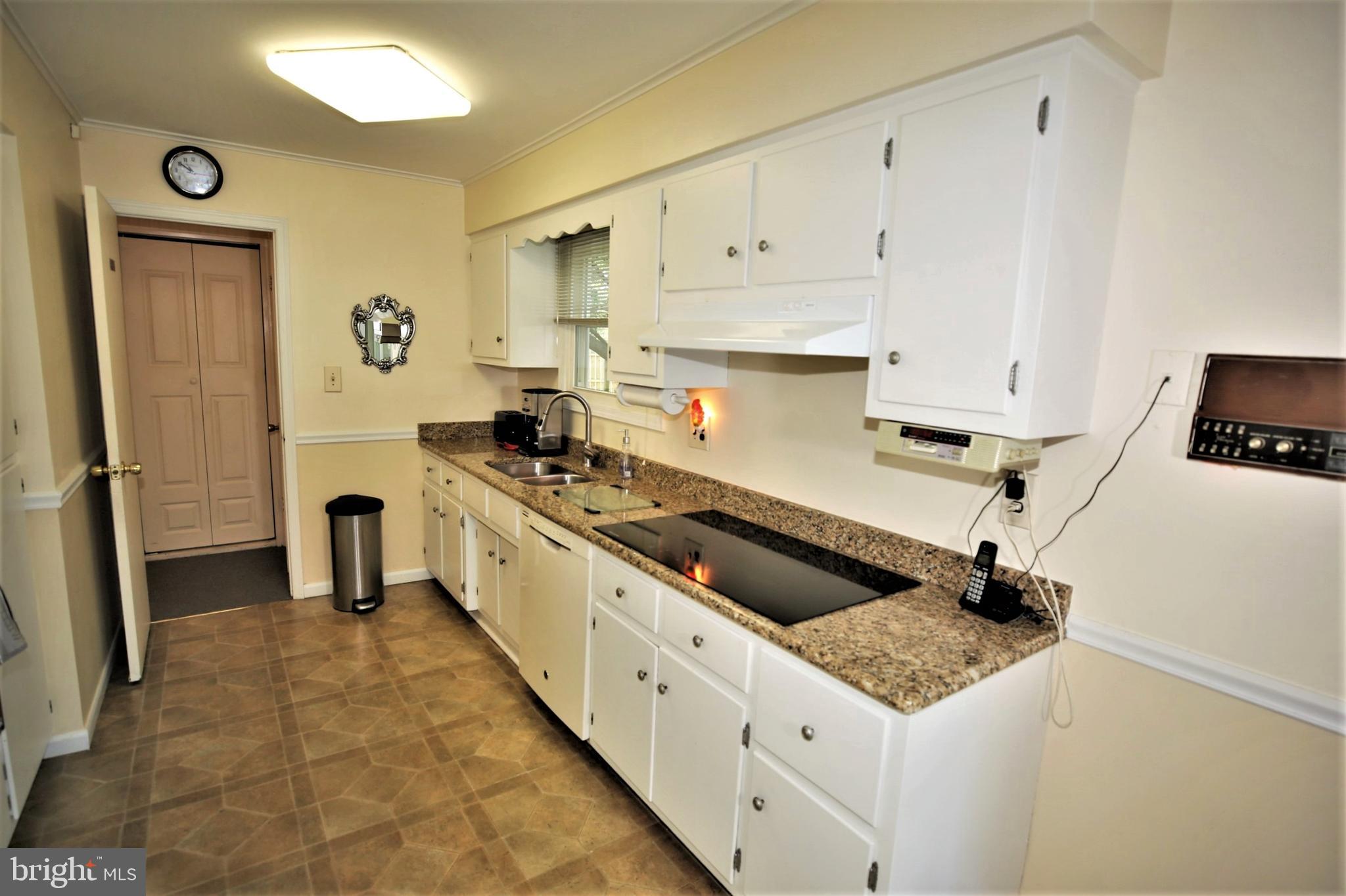 154 Princeton Hightstown Road Princeton Junction, NJ 08550 - Photo 16 of 57