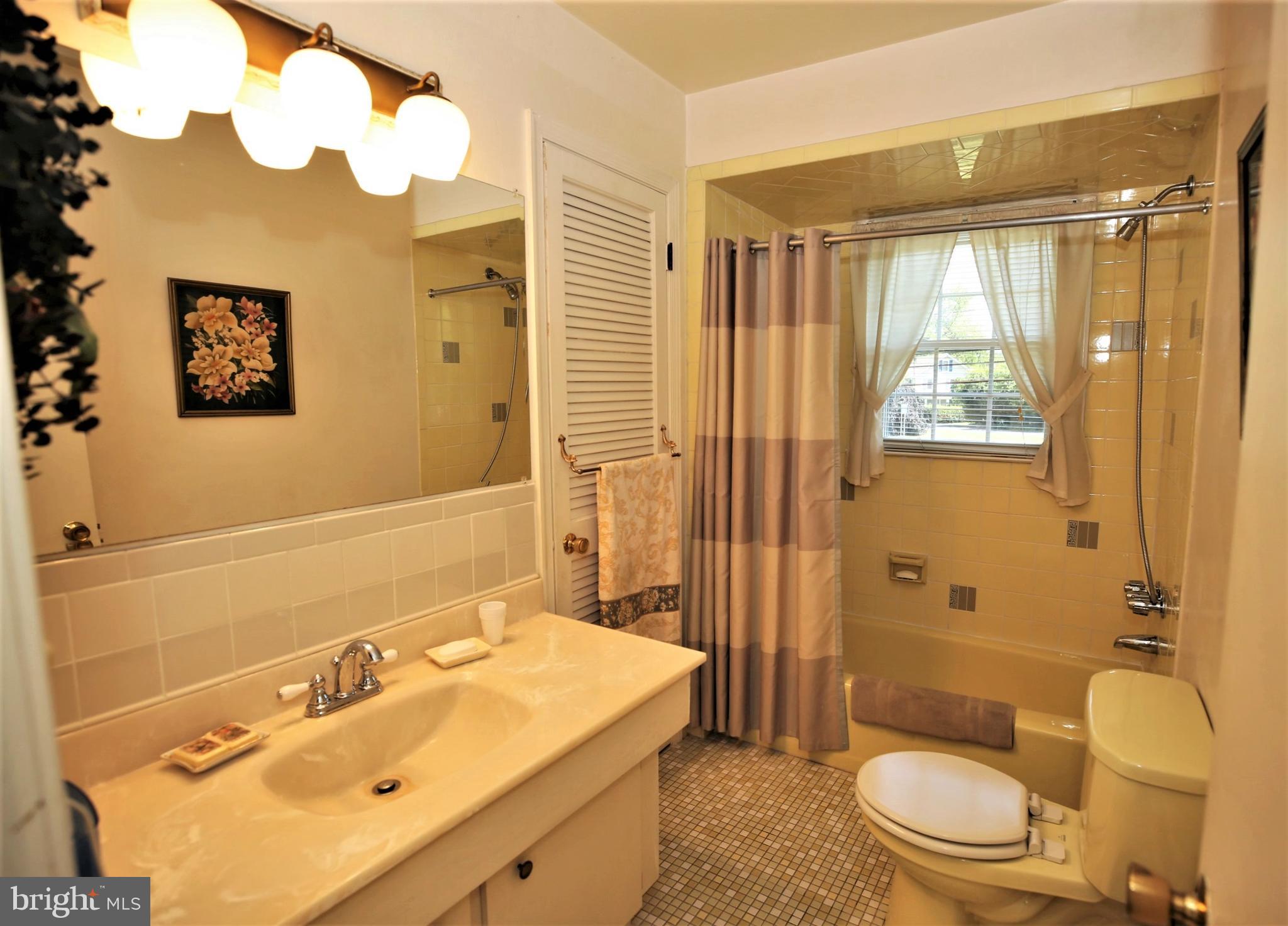 154 Princeton Hightstown Road Princeton Junction, NJ 08550 - Photo 43 of 57