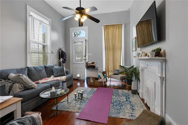 $1,800 | 4134 Constance Street, New Orleans, LA 70115