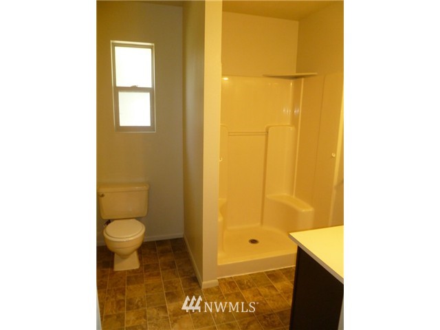 14971 Deception Road Anacortes, WA 98221 - Photo 10 of 12 Gallery Image 10