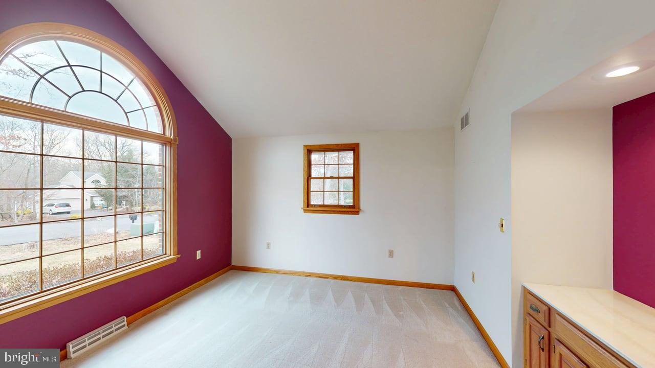 102 Spinnaker Court Ridgeley, WV 26753 - Photo 21 of 59 Sitting/flex room