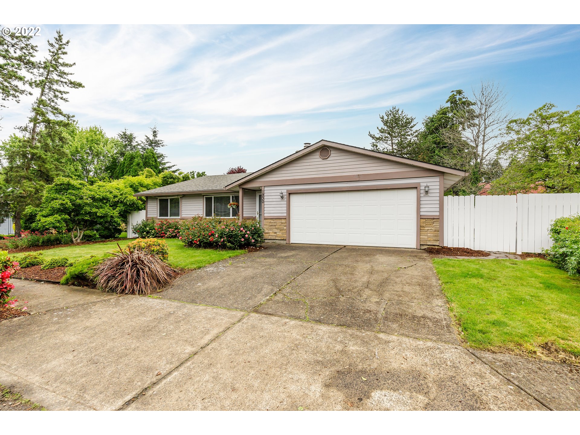 1930 Southeast Palmblad Road Gresham, OR 97080 - Photo 1 of 28 Gallery Image 1