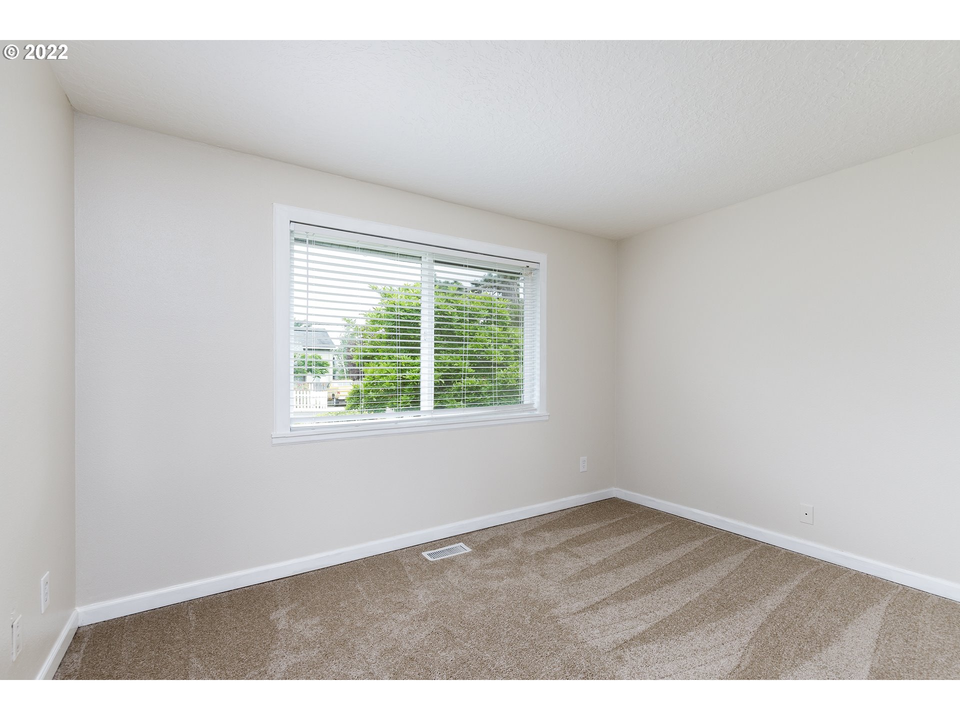 1930 Southeast Palmblad Road Gresham, OR 97080 - Photo 18 of 28 Bedroom