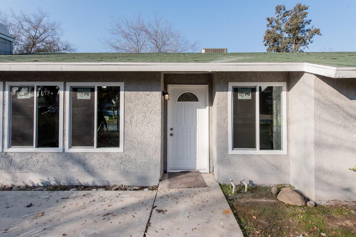 17242 Rodeo Drive Madera, CA 93638 - Photo 4 of 26 Gallery Image 4