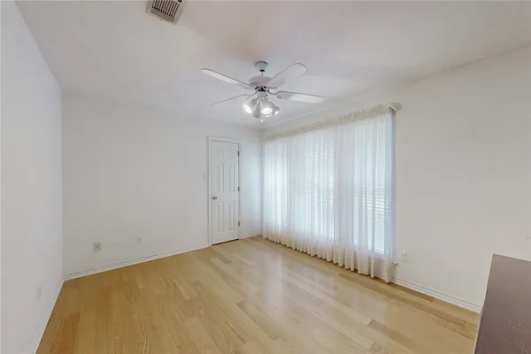 $319,900 | 5901 Sheffield Terrace Lane, Bryan, TX 77802