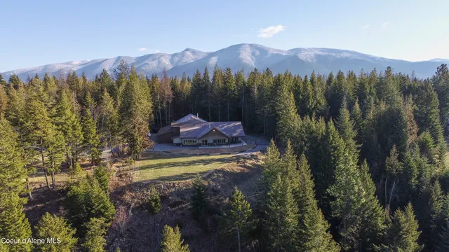 $924,000 | 111 Majestic Lane, Bonners Ferry, ID 83805
