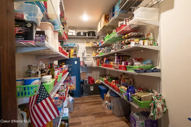 $924,000 | 111 Majestic Lane, Bonners Ferry, ID 83805