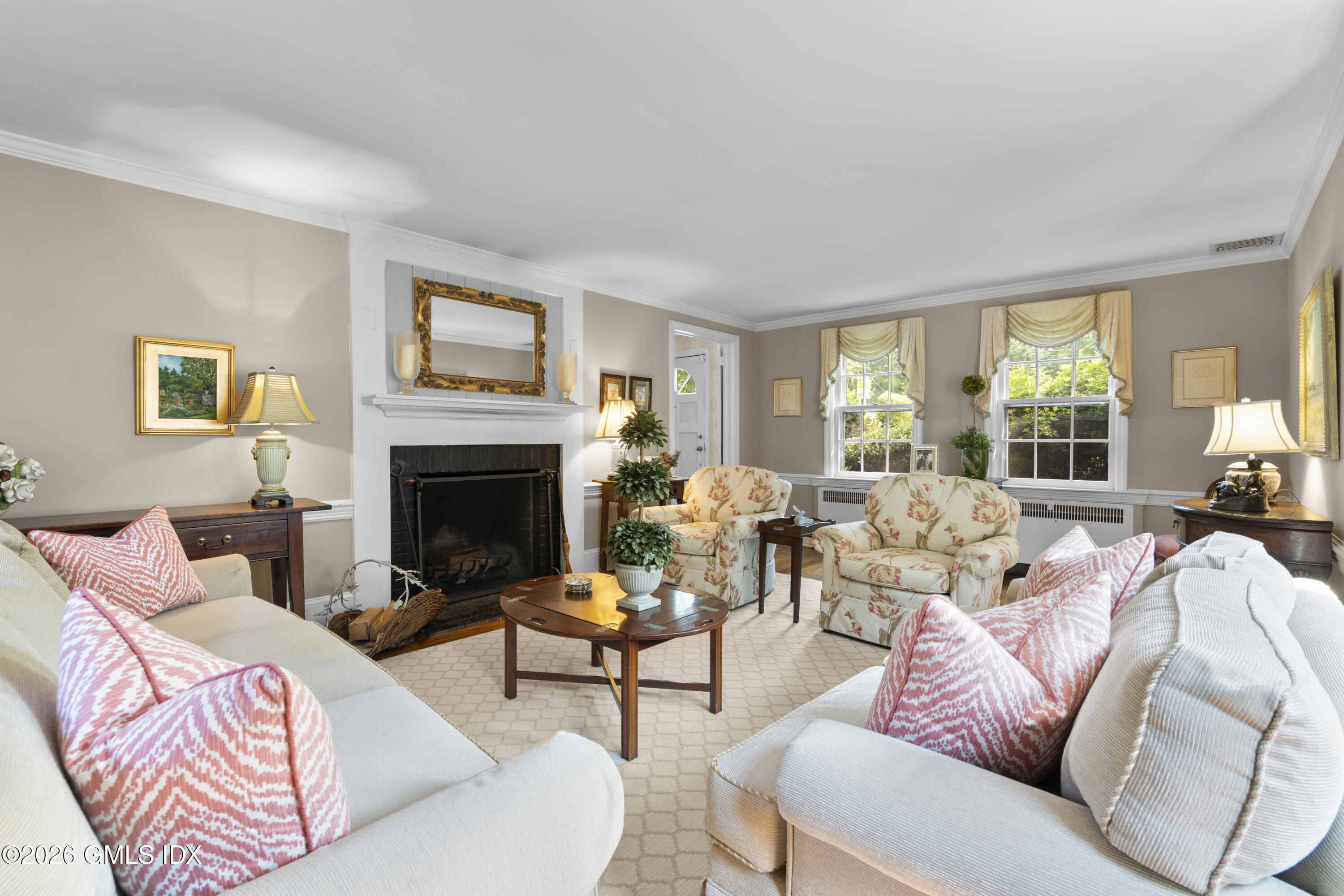 13 Hidden Brook Road Riverside, CT 06878 - Photo 6 of 29 DSC04581