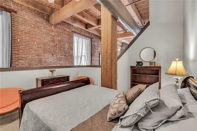 $200,000 | 308 West 8th Street, Unit 201, Kansas City, MO 64105