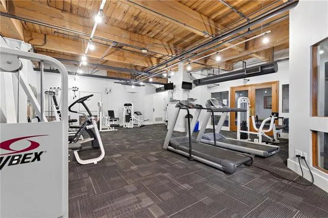 $200,000 | 308 West 8th Street, Unit 201, Kansas City, MO 64105