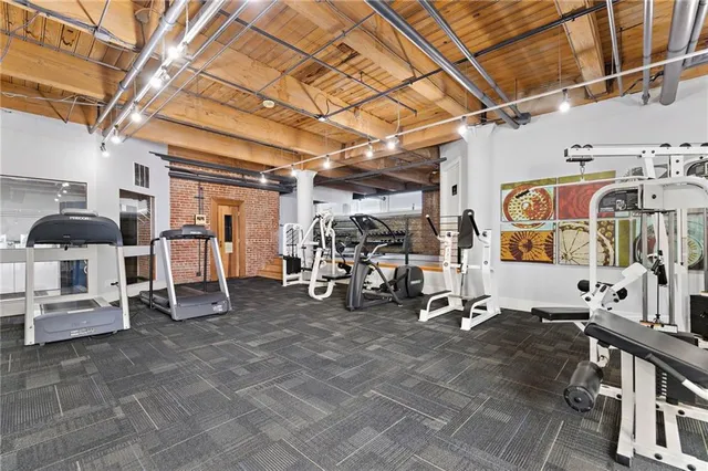 $200,000 | 308 West 8th Street, Unit 201, Kansas City, MO 64105