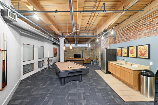 $200,000 | 308 West 8th Street, Unit 201, Kansas City, MO 64105