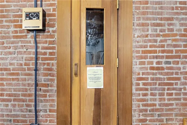 $200,000 | 308 West 8th Street, Unit 201, Kansas City, MO 64105