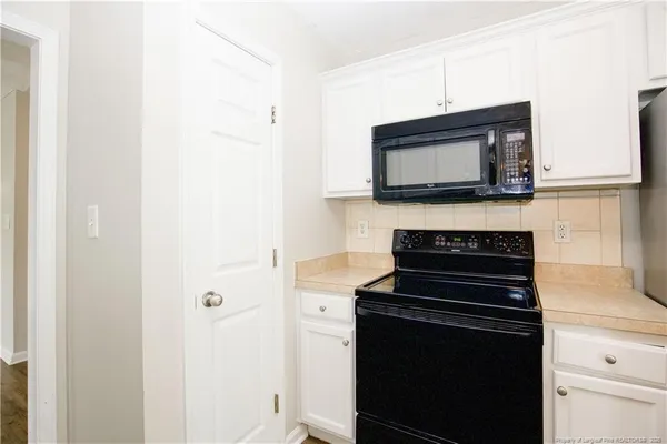 $290,000 | 196 Lochwood Drive, Raeford, NC 28376