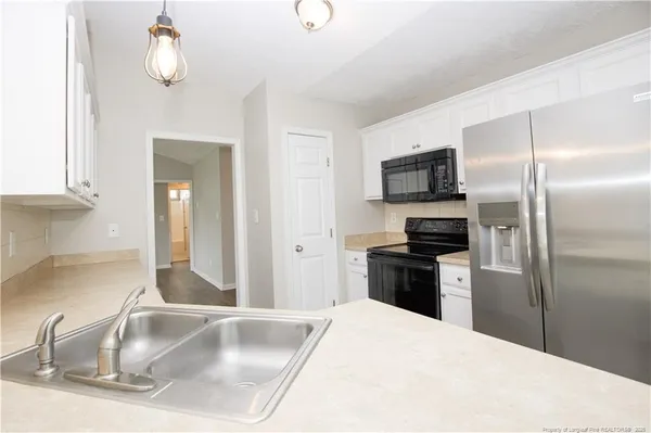 $290,000 | 196 Lochwood Drive, Raeford, NC 28376