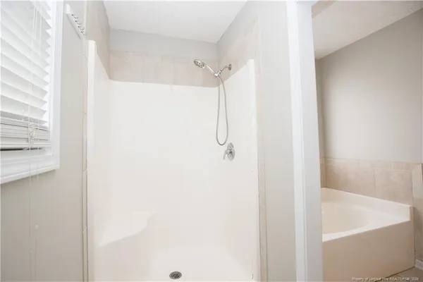 $290,000 | 196 Lochwood Drive, Raeford, NC 28376