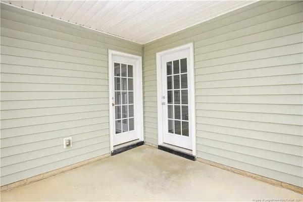 $290,000 | 196 Lochwood Drive, Raeford, NC 28376
