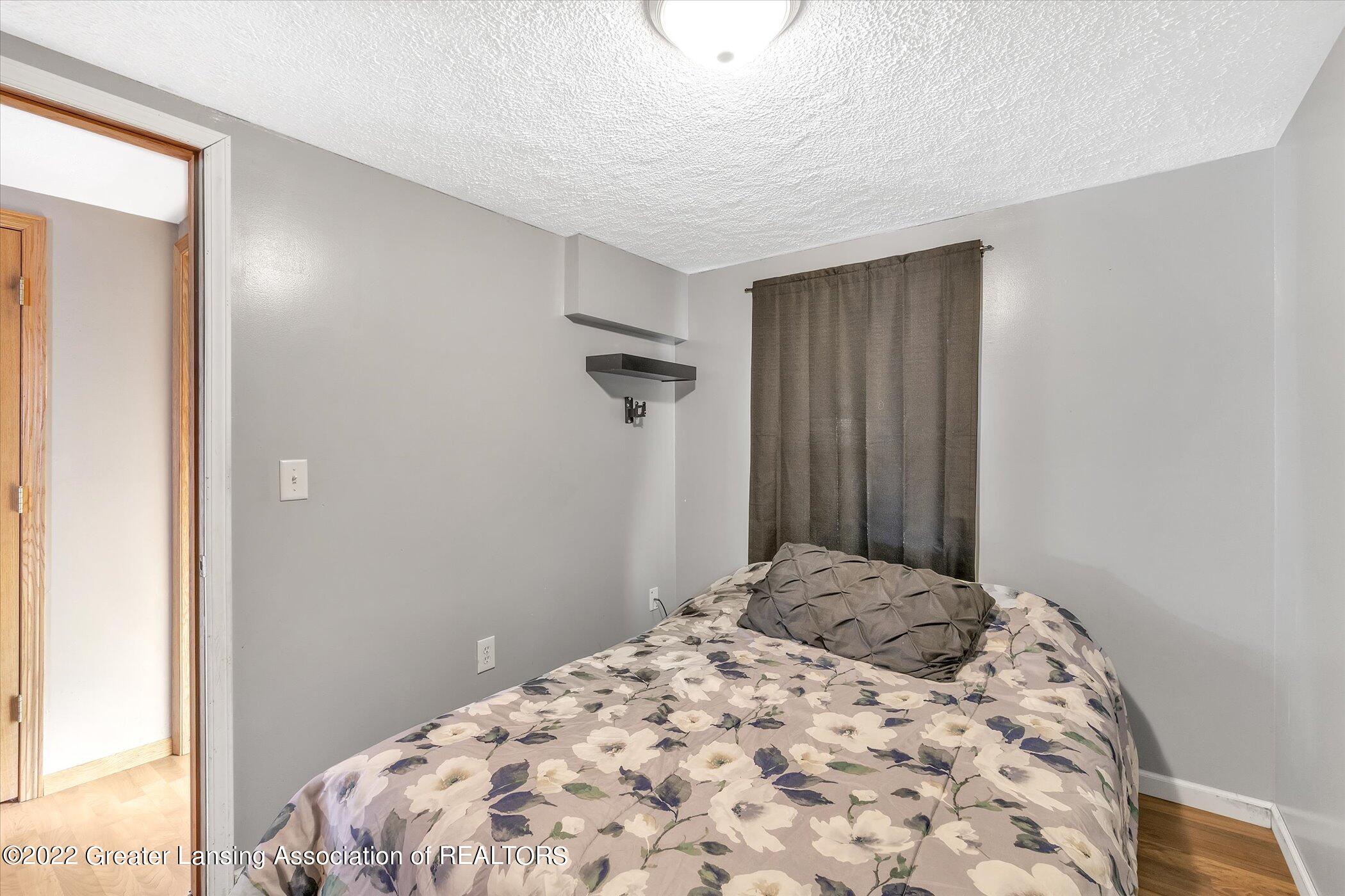 7382 Pats Drive Dimondale, MI 48821 - Photo 20 of 33 20-7382-Pats-Dr-WindowStill-Real-Estate-