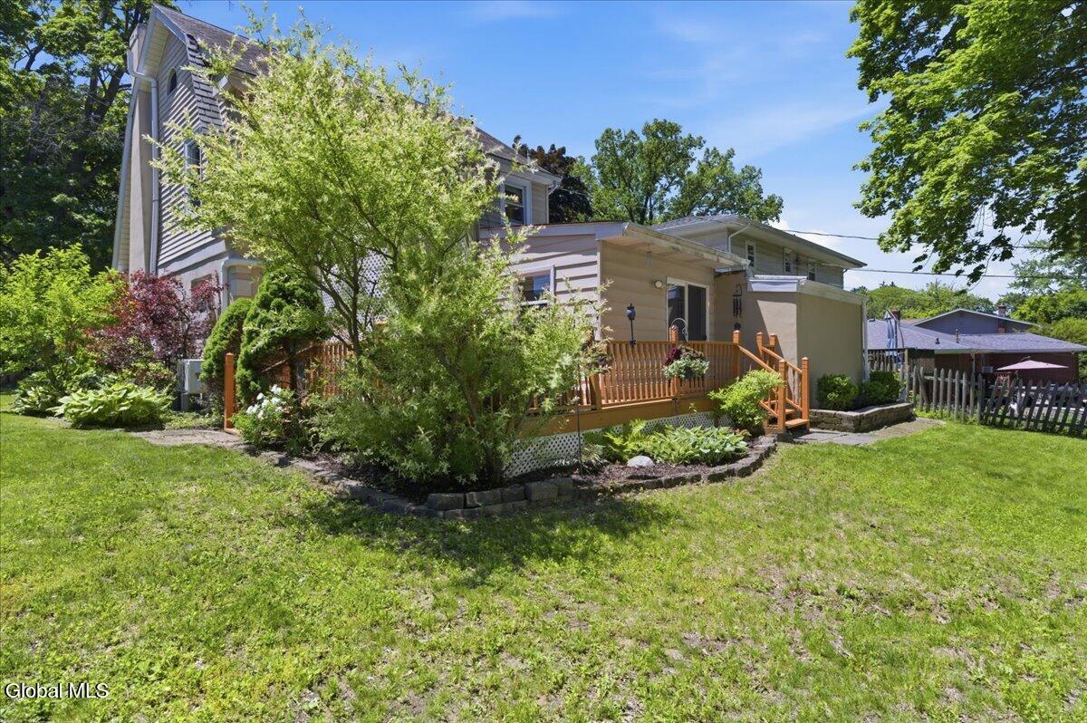 11 Freeman Road Albany, NY 12208 - Photo 33 of 34 33) 72433-6a24b2c6400fe