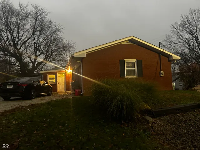 $177,500 | 109 South Range Street, Westport, IN 47283