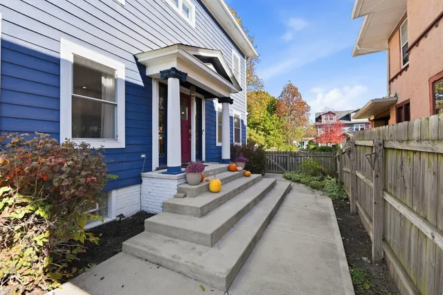 $500,000 | 3106 North Washington Boulevard, Indianapolis, IN 46205