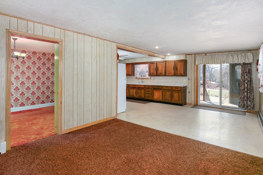 40 Dodge Hill Road Sutton, MA 01590 - Photo 11 of 42