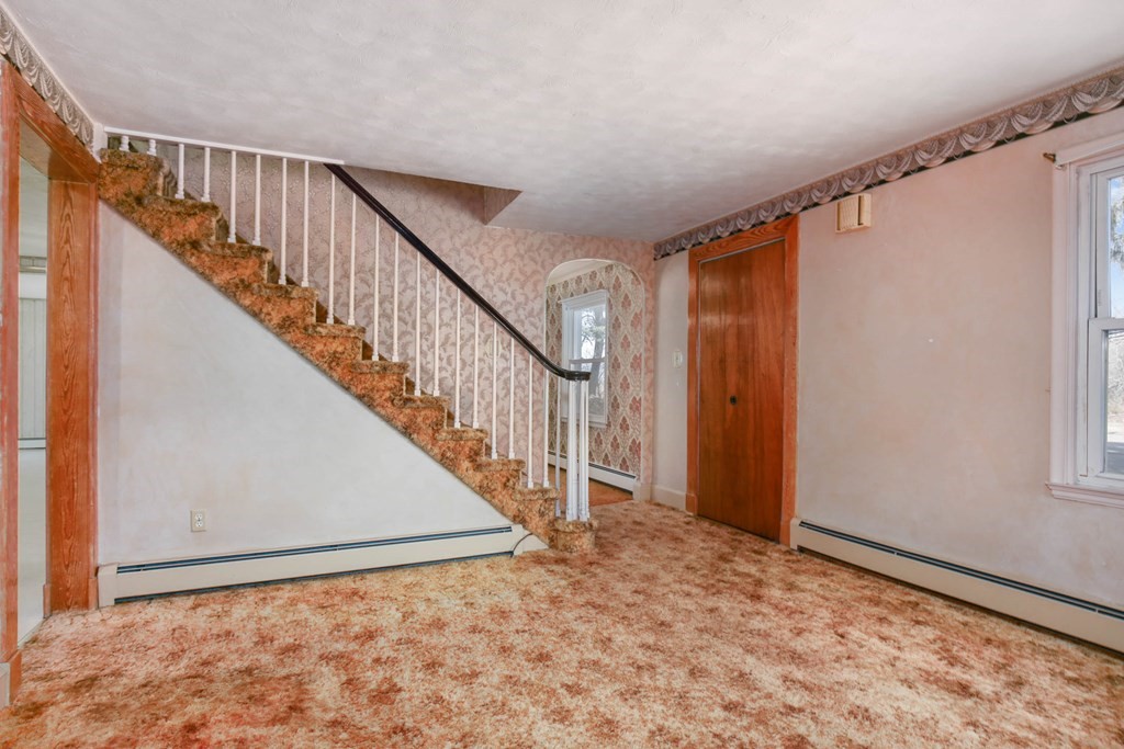 40 Dodge Hill Road Sutton, MA 01590 - Photo 13 of 42