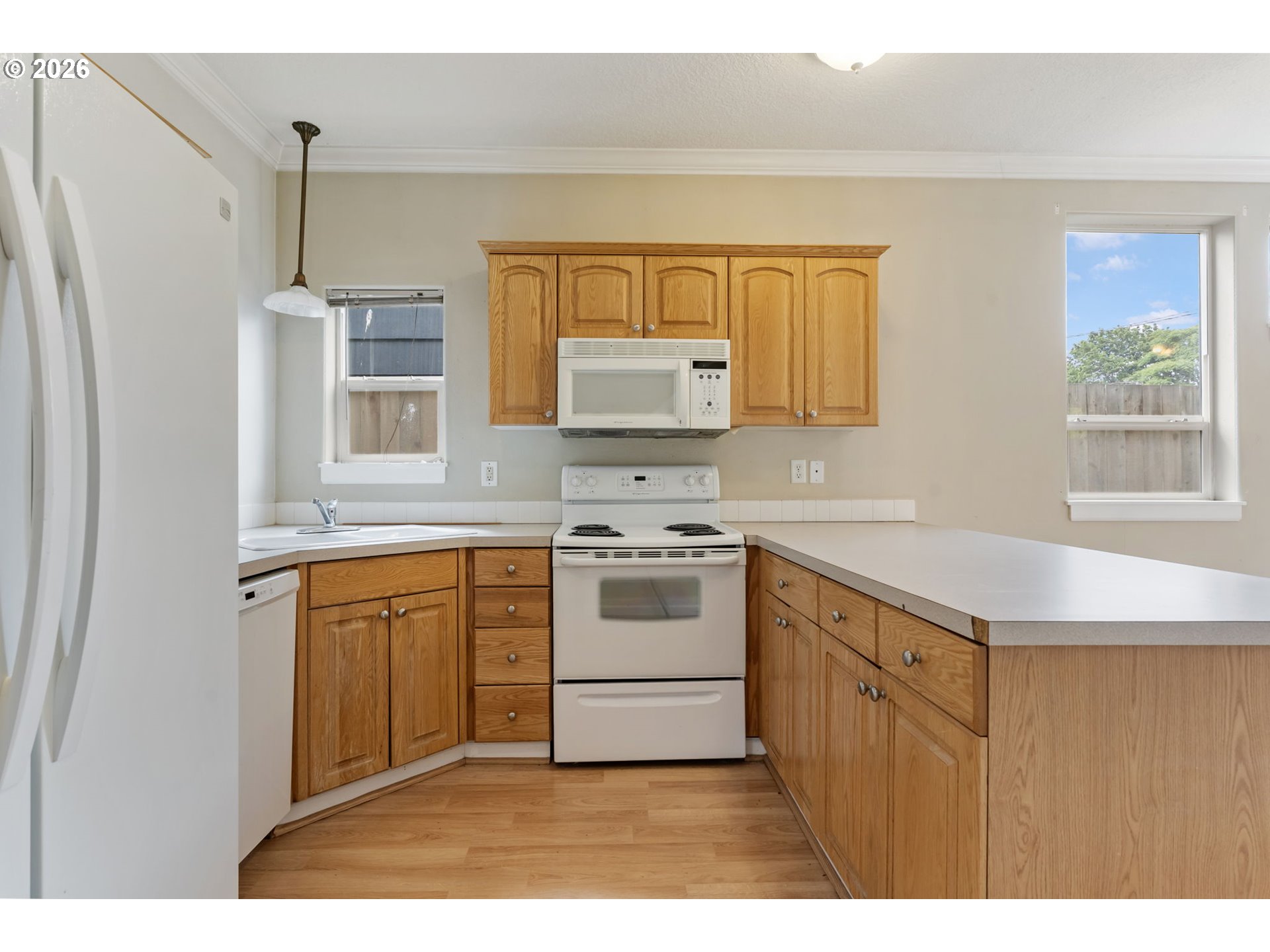 4529 Southeast Rural Street Portland, OR 97206 - Photo 6 of 32