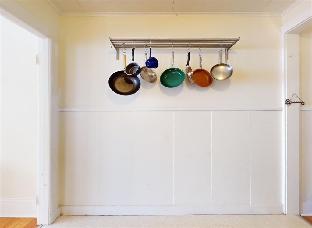 31 Lyman Road, Unit B Northampton, MA 01060 - Photo 10 of 21 Gallery Image 10