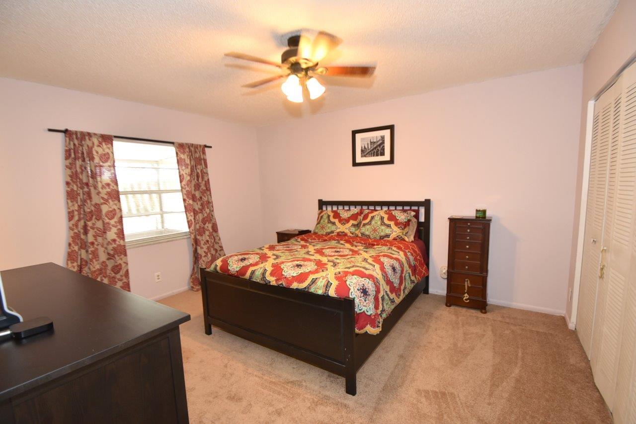 19478 Colorado Circle Boca Raton, FL 33434 - Photo 13 of 17 DSC_1363