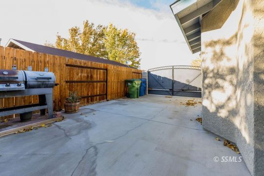 807 White Oak Drive Ridgecrest, CA 93555 - Photo 30 of 30 Gallery Image 30