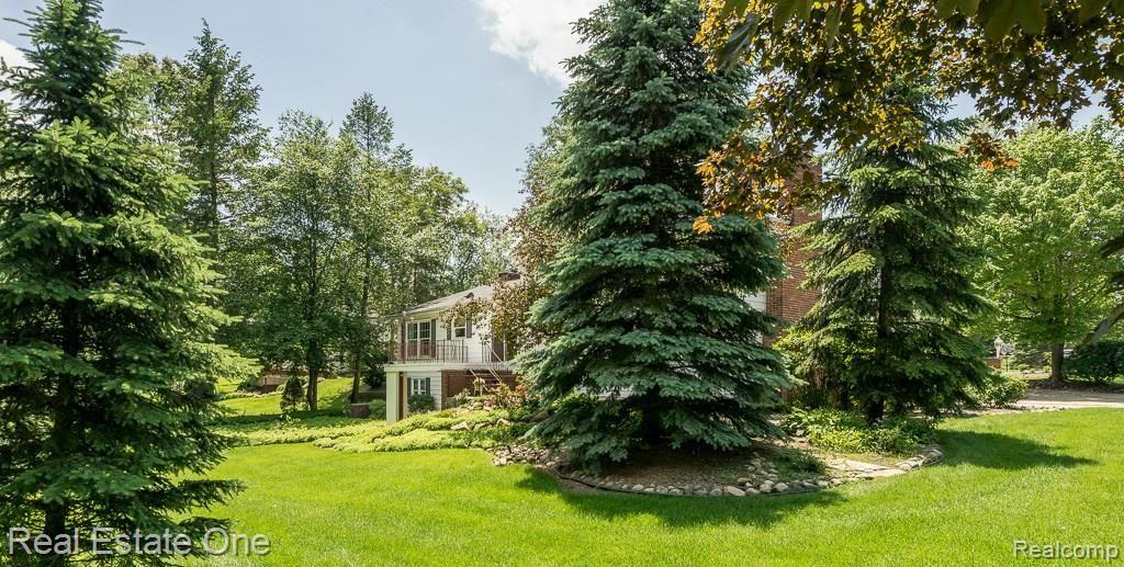 5317 Aintree Road Rochester, MI 48306 - Photo 33 of 34 5317 Aintree, Rochester MI, Koteles, 06-10-15-969.jpg