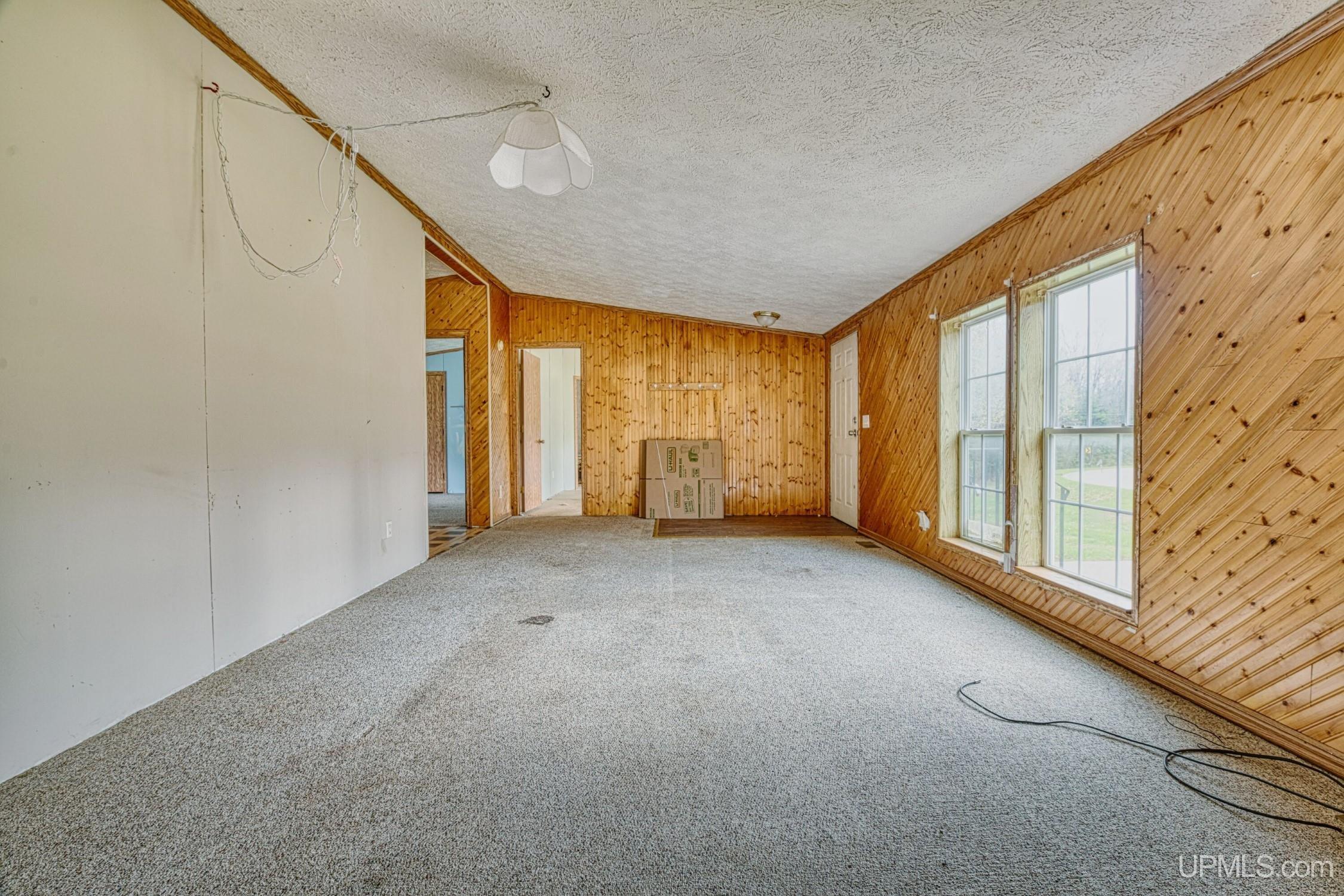 4302 Dixon Road Felch, MI 49831 - Photo 8 of 39